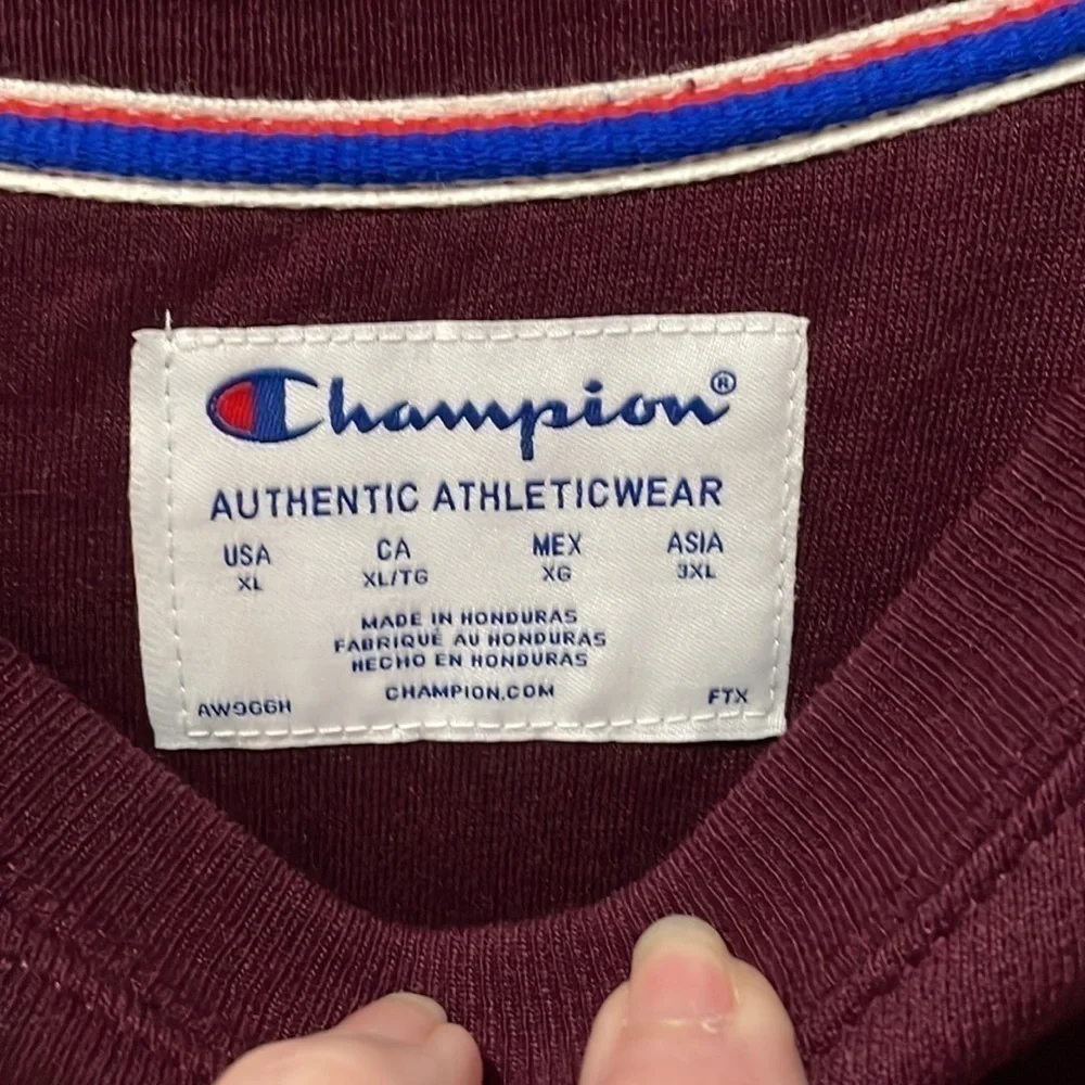 Womens Champion sweatshirt - Picture 4 of 5